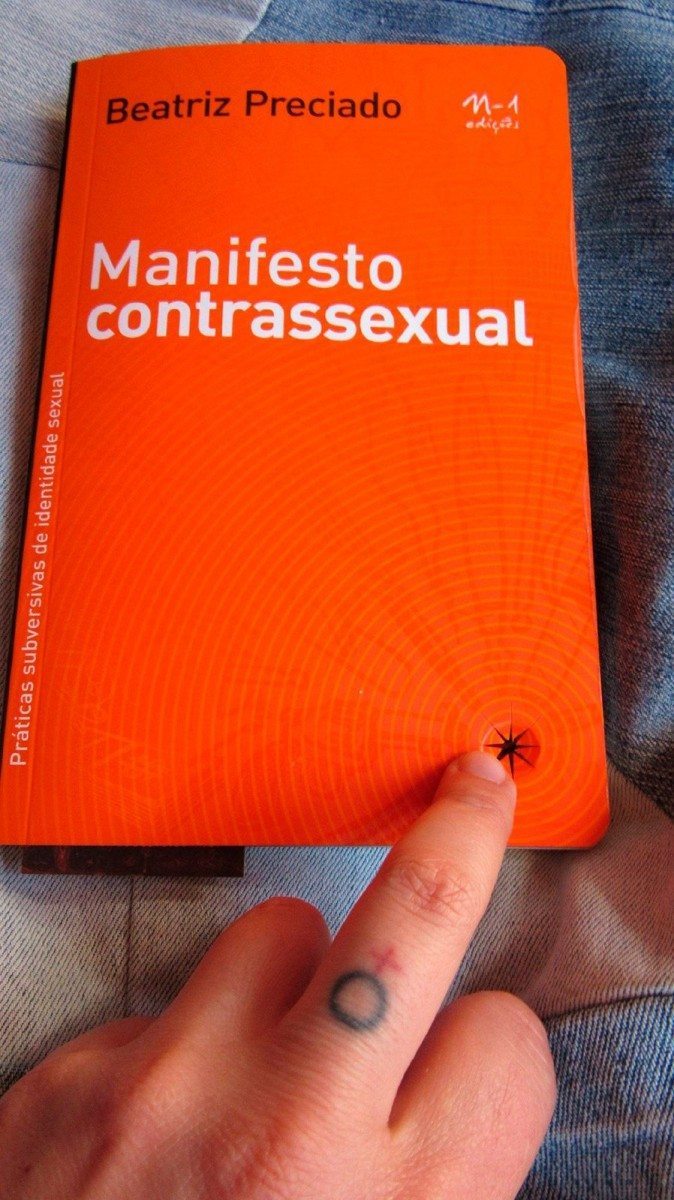 manifesto-contrassexual-capa